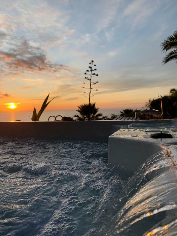 Zenrepublic, Your Private Villa With Outdoor Jacuzzi & Pool With Stunning Ocean Views Puntillo Del Sol Exterior photo